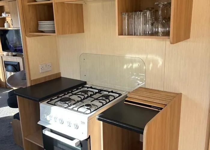 15 Maple Rise Ferienpark *