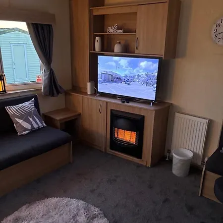 假日公园 15 Maple Rise *