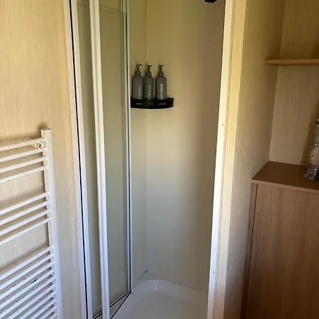 15 Maple Rise Gristhorpe